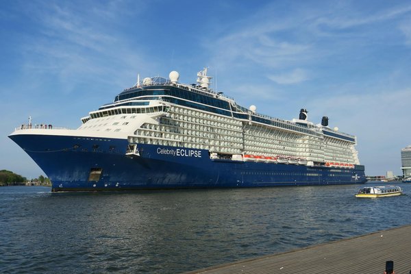 Comment planifier une expédition pour observer les gorilles de montagne au Rwanda?